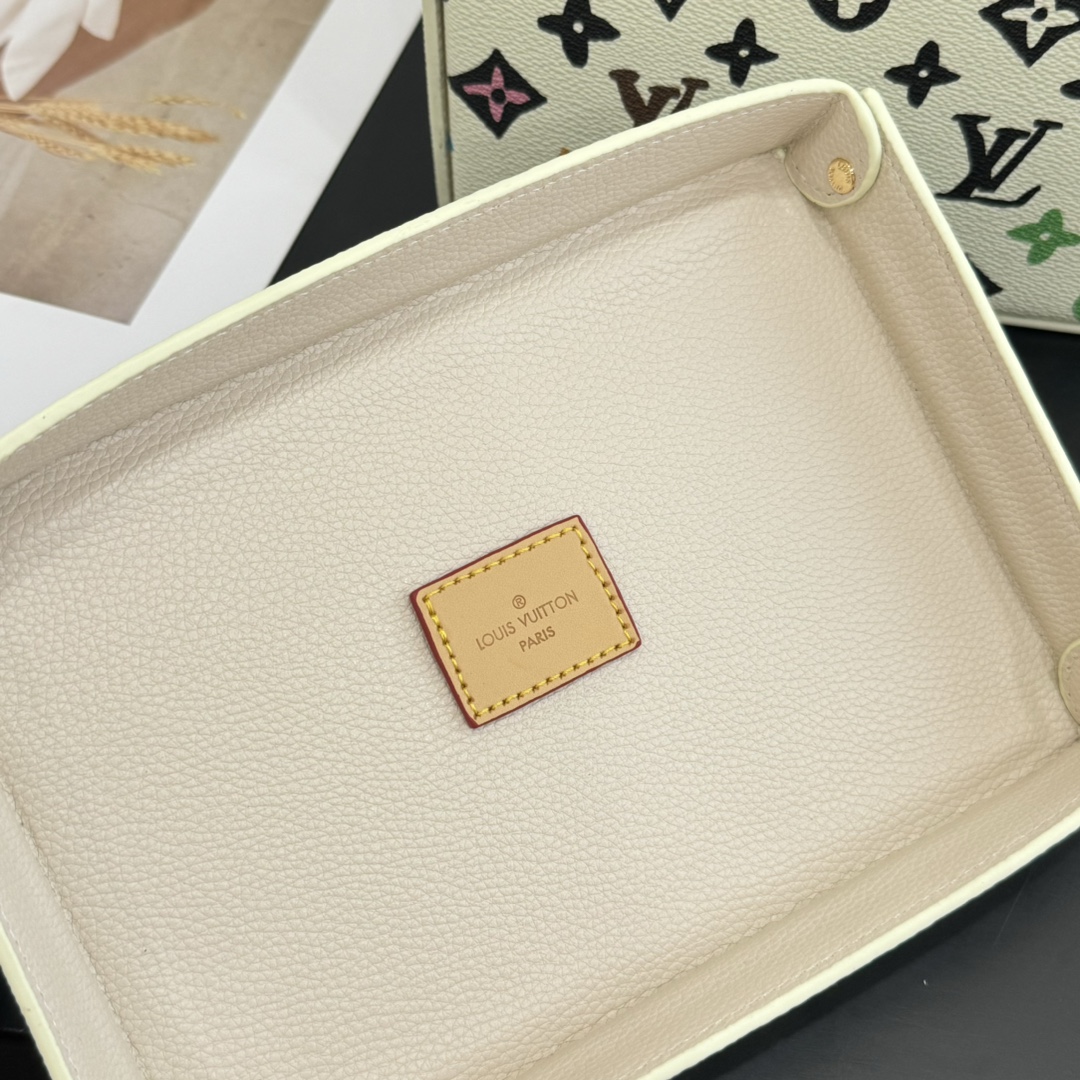 ルイヴィトン ボックス 新作 Louis Vuitton カードボード ボックス チョコレート GI0938 モノグラム・キャンバス 202406540 - 画像 (4)