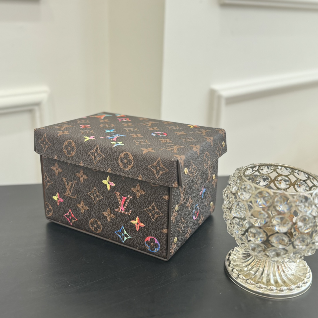ルイヴィトン ボックス 新作 Louis Vuitton カードボード ボックス チョコレート GI0763 モノグラム・キャンバス 202406541 - 画像 (7)