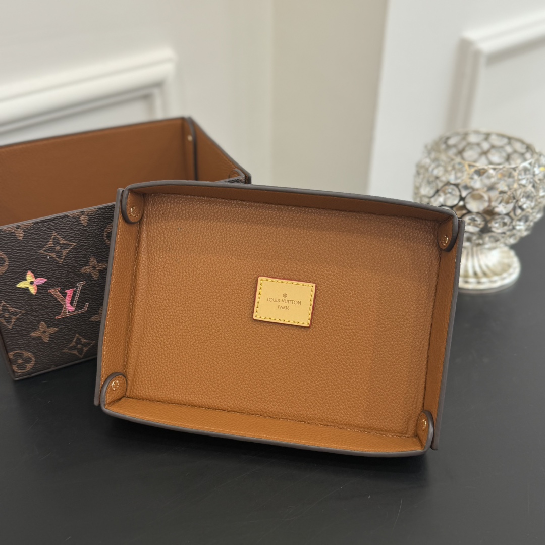 ルイヴィトン ボックス 新作 Louis Vuitton カードボード ボックス チョコレート GI0763 モノグラム・キャンバス 202406541 - 画像 (4)