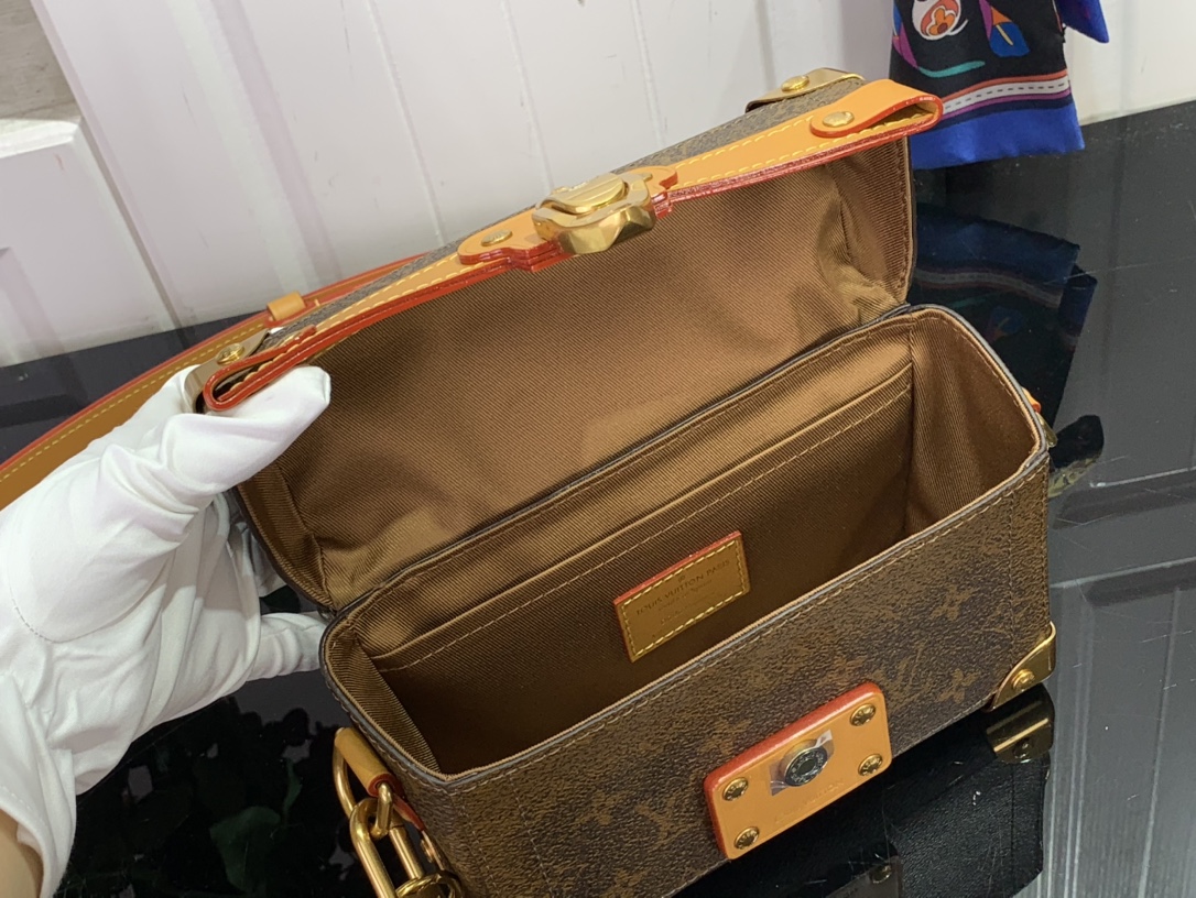 ルイヴィトン ボックス 新作 Louis Vuitton ソウル・トランク ダークブラウン M11535 モノグラム・キャンバス ゴールド金具 - 画像 (2)