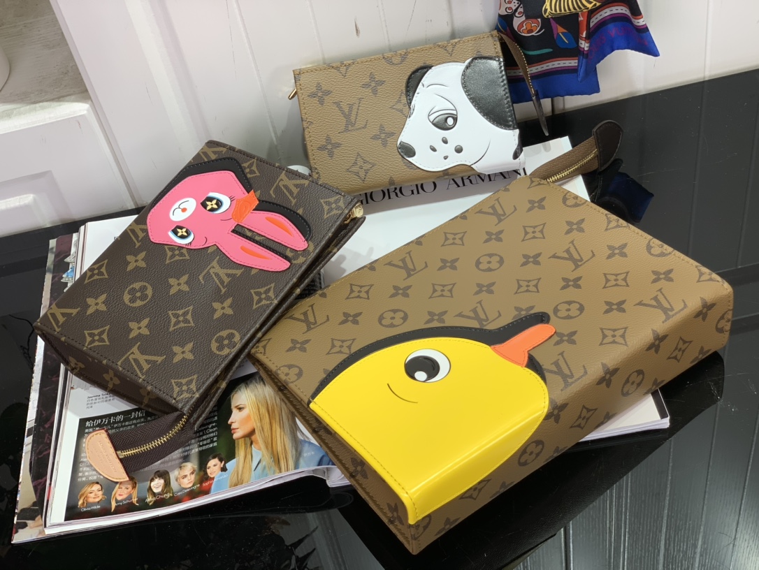 ルイヴィトン ポーチ 新作 Louis Vuitton トリオ・ポッシュ・トワレ M11254 モノグラム・キャンバス ゴールド金具 - 画像 (9)