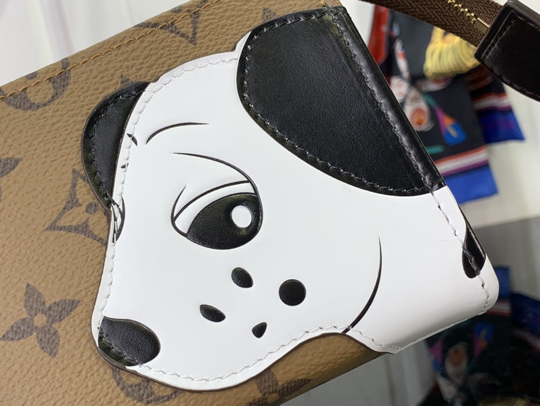 ルイヴィトン ポーチ 新作 Louis Vuitton トリオ・ポッシュ・トワレ M11254 モノグラム・キャンバス ゴールド金具 - 画像 (2)