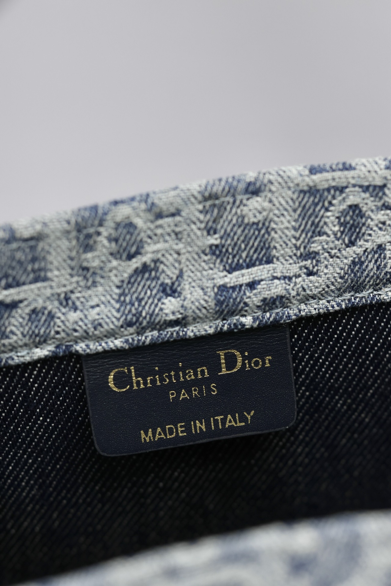 最高級ディオールスーパーコピー ディオールバッグコピー Dior Book Tote バッグ スモール M1288ZEGC_M49E ネイビー - 画像 (2)