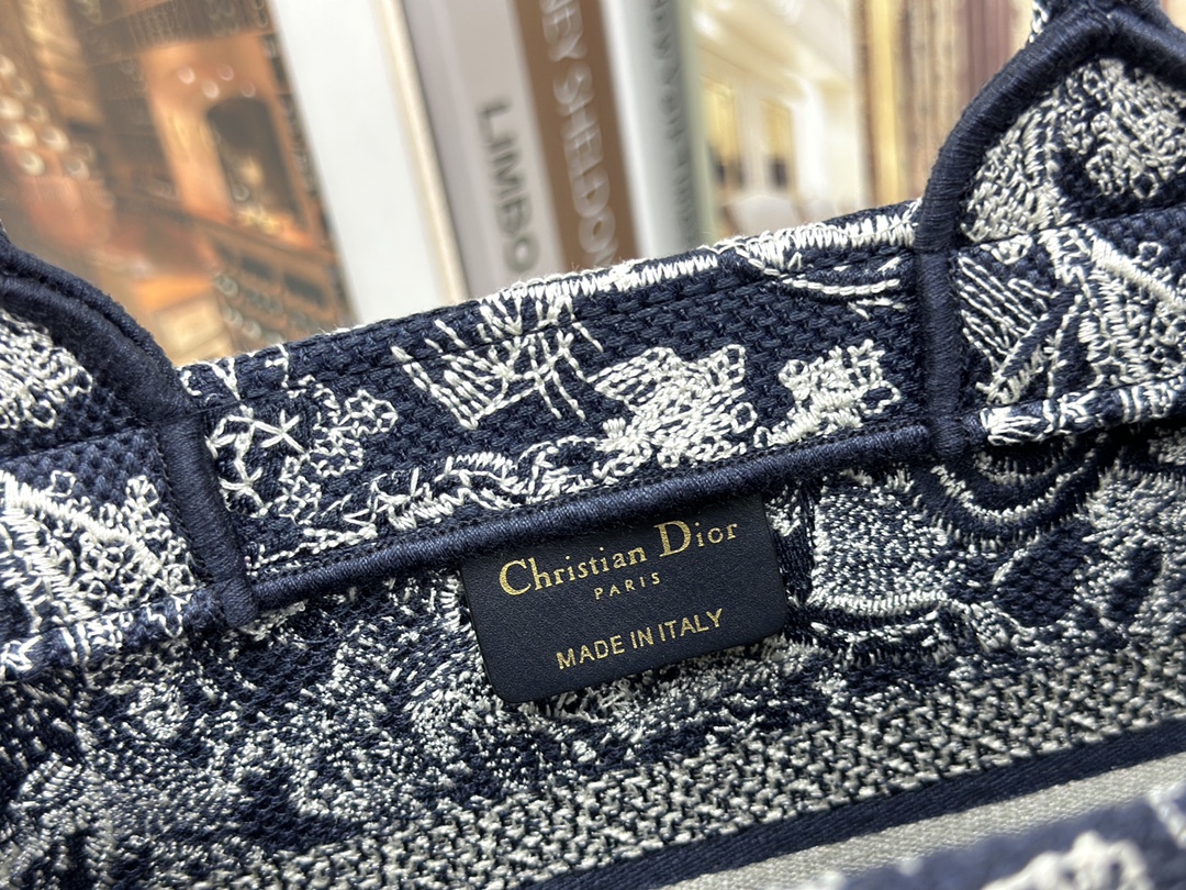 最高級ディオールスーパーコピー ディオールバッグコピー Dior Book Tote バッグ スモール M1265ZRGO_M35I ブルー×ホワイト - 画像 (4)