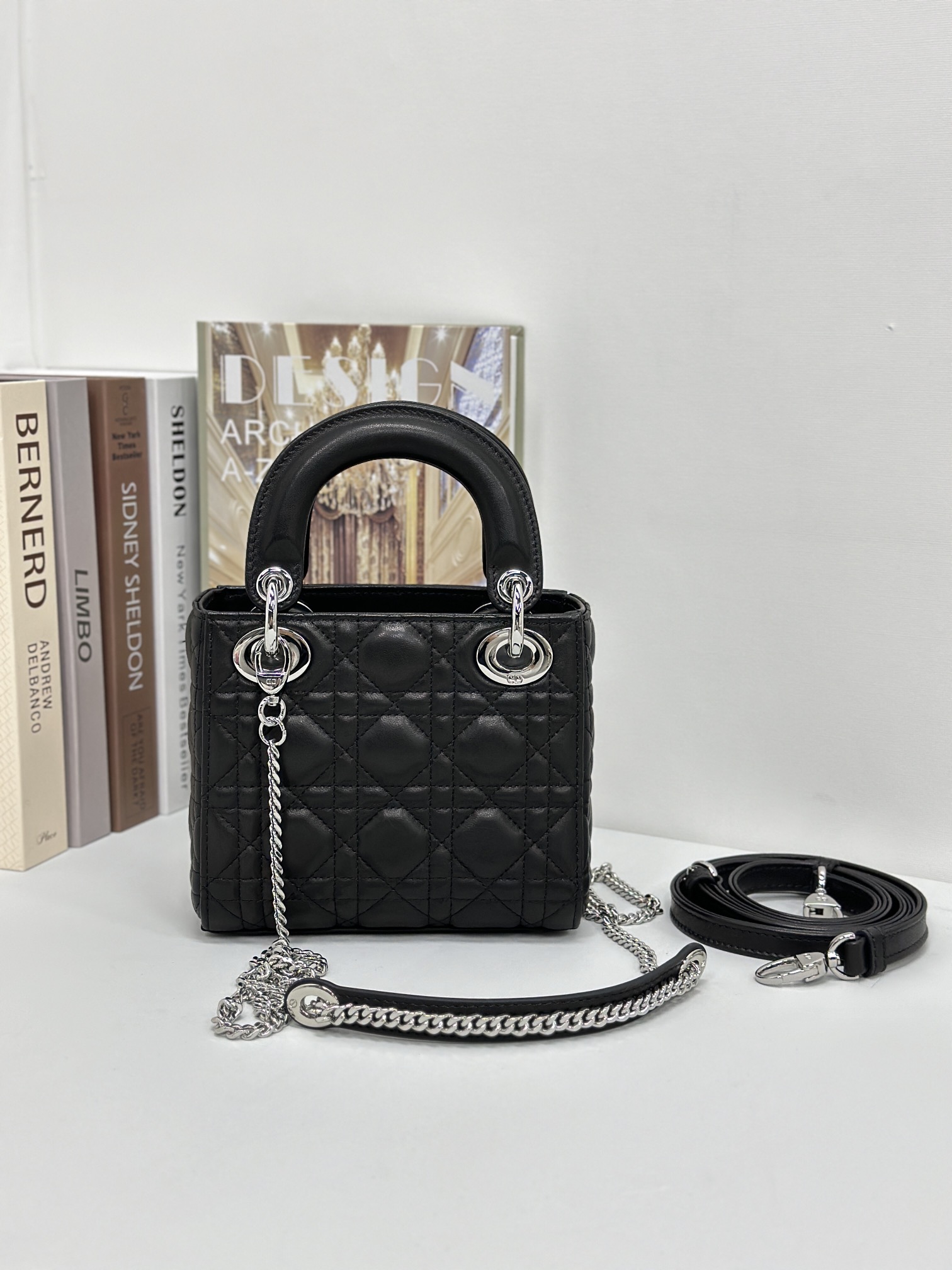 最高級ディオールスーパーコピー ディオールバッグコピー Lady Dior バッグ ミニ M0505ONGE_M900 黒 ブラック シルバー金具 - 画像 (8)