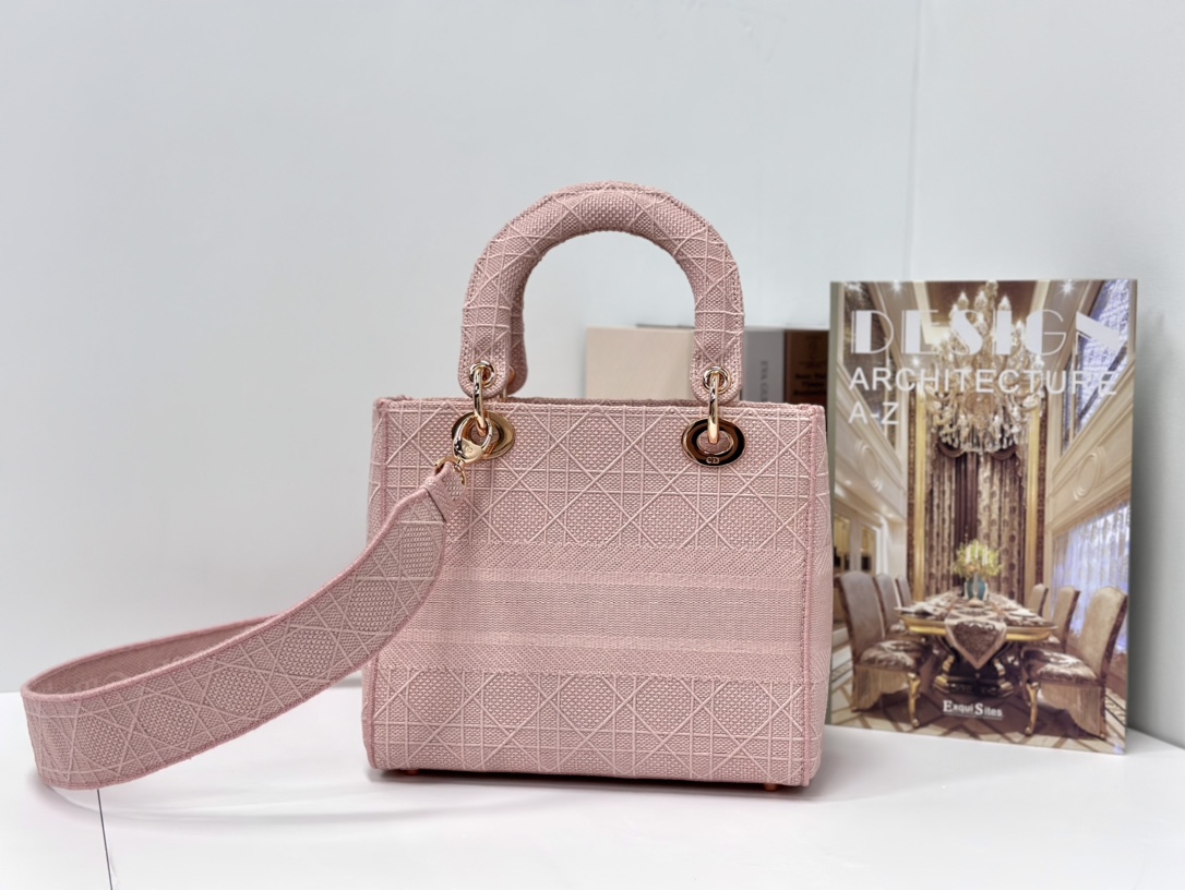 最高級ディオールスーパーコピー ディオールバッグコピー Lady D-Lite バッグ ミディアム M0565ORGO_M05N ピンク ゴールド金具 - 画像 (8)