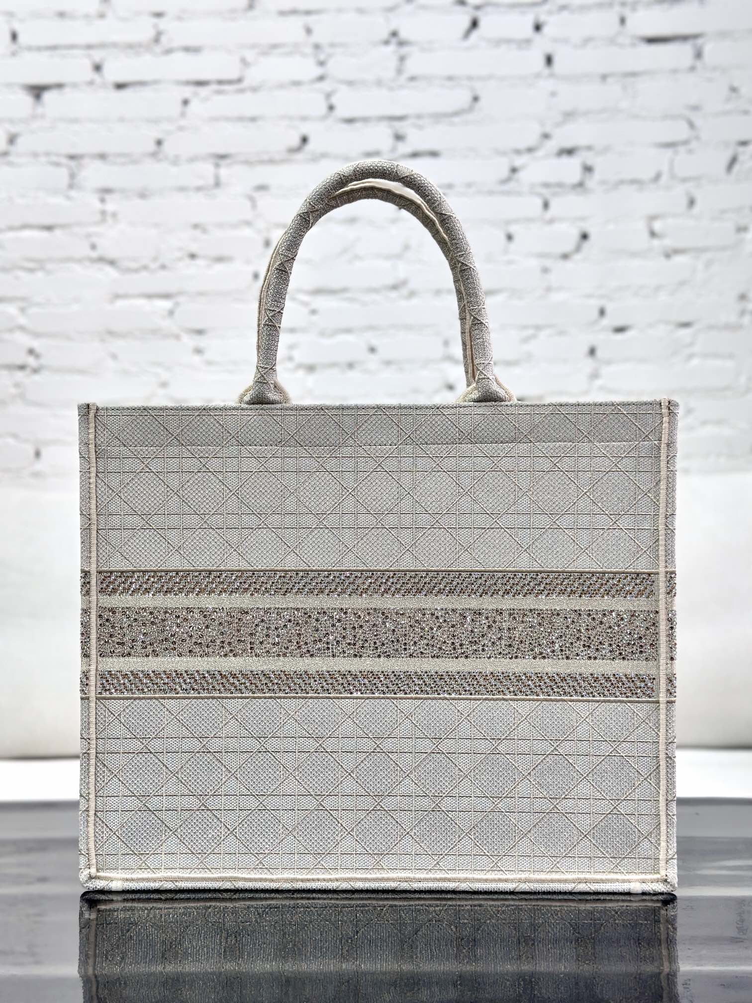 最高級ディオールスーパーコピー ディオールバッグコピー Dior Book Tote バッグ ラージ M1286ZTDT_M51G グレー - 画像 (8)