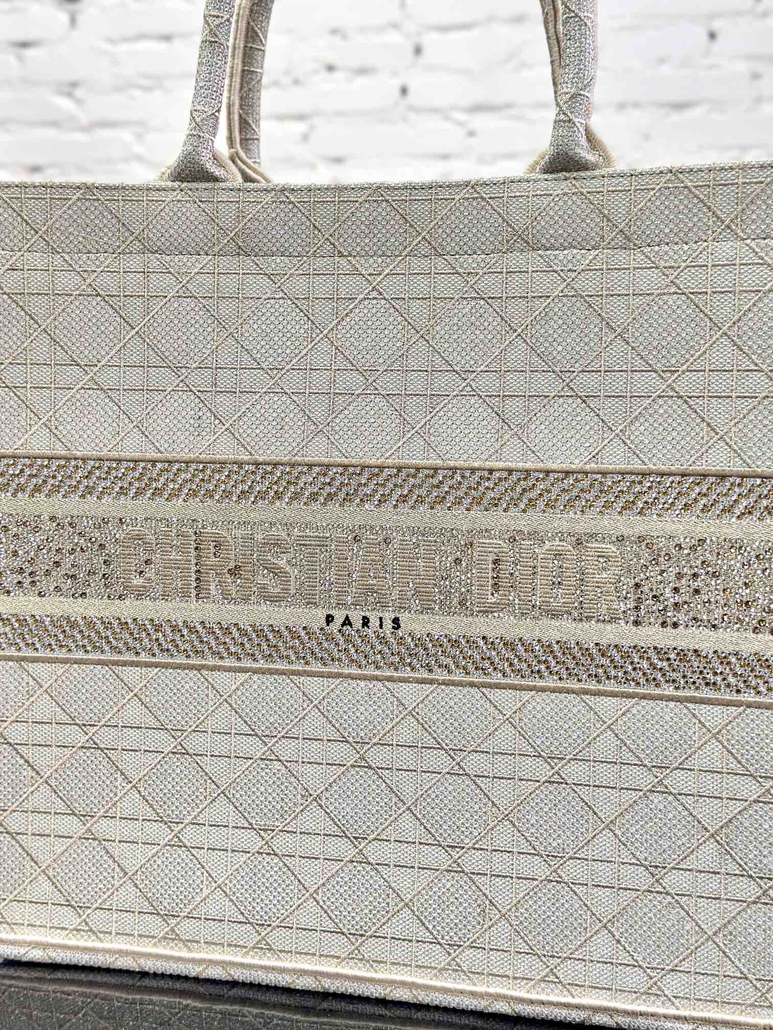 最高級ディオールスーパーコピー ディオールバッグコピー Dior Book Tote バッグ ラージ M1286ZTDT_M51G グレー - 画像 (6)