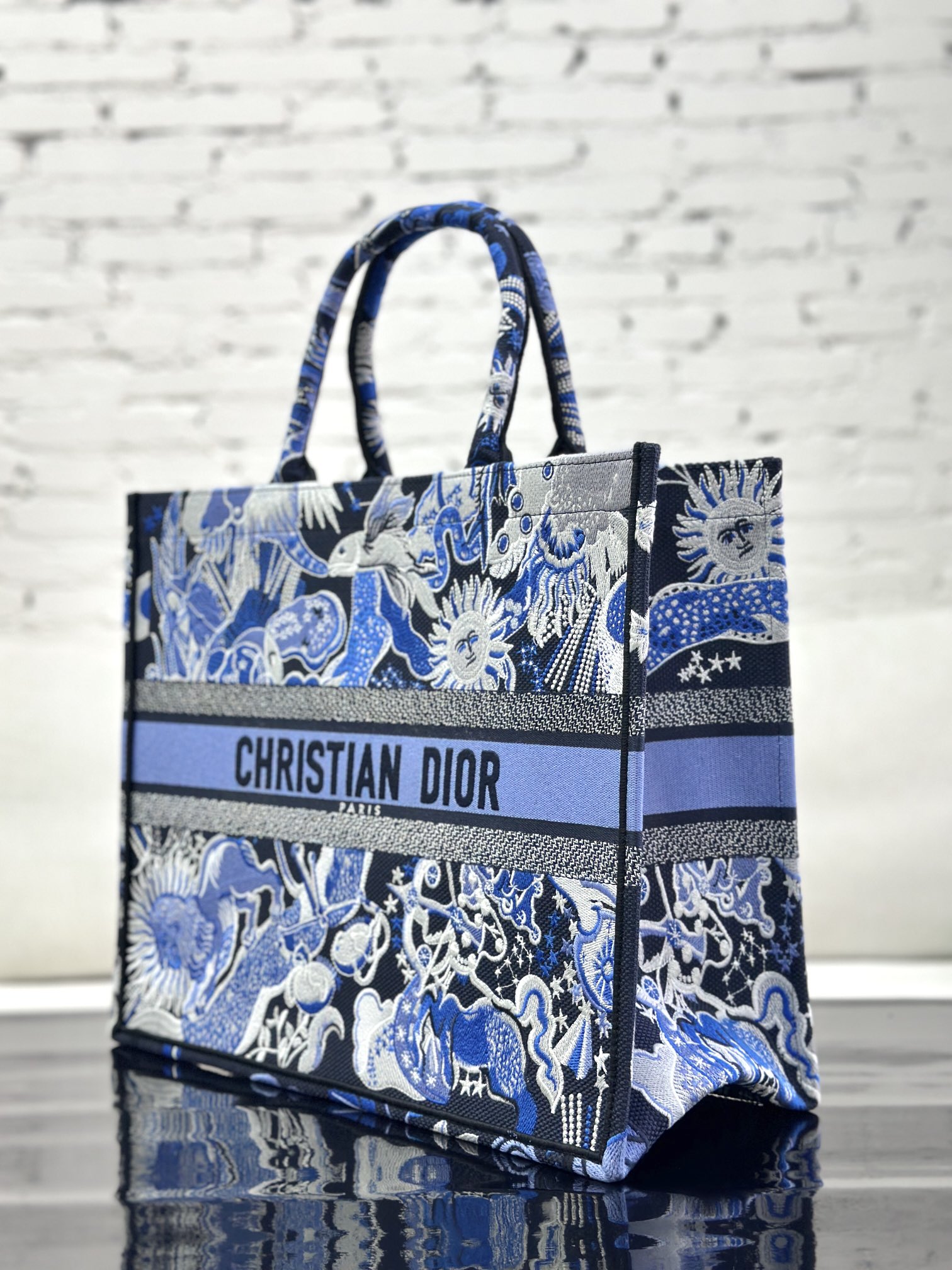 最高級ディオールスーパーコピー ディオールバッグコピー Dior Book Tote バッグ ラージ M1286ZTDT_M49E ブルー×ホワイト - 画像 (9)