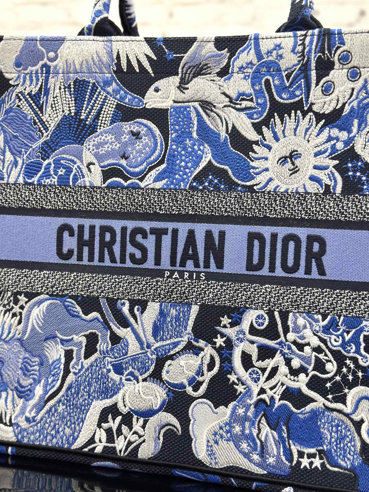 最高級ディオールスーパーコピー ディオールバッグコピー Dior Book Tote バッグ ラージ M1286ZTDT_M49E ブルー×ホワイト - 画像 (6)