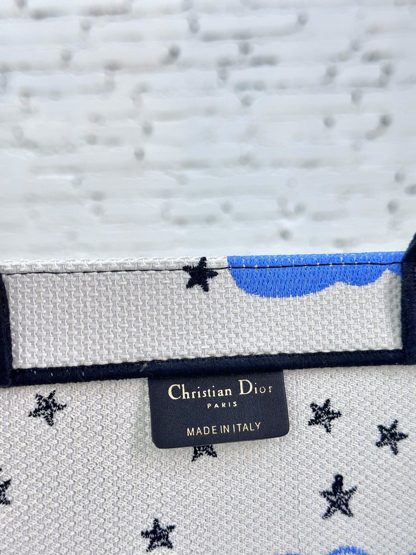 最高級ディオールスーパーコピー ディオールバッグコピー Dior Book Tote バッグ ラージ M1286ZTDT_M933 マルチカラー - 画像 (3)