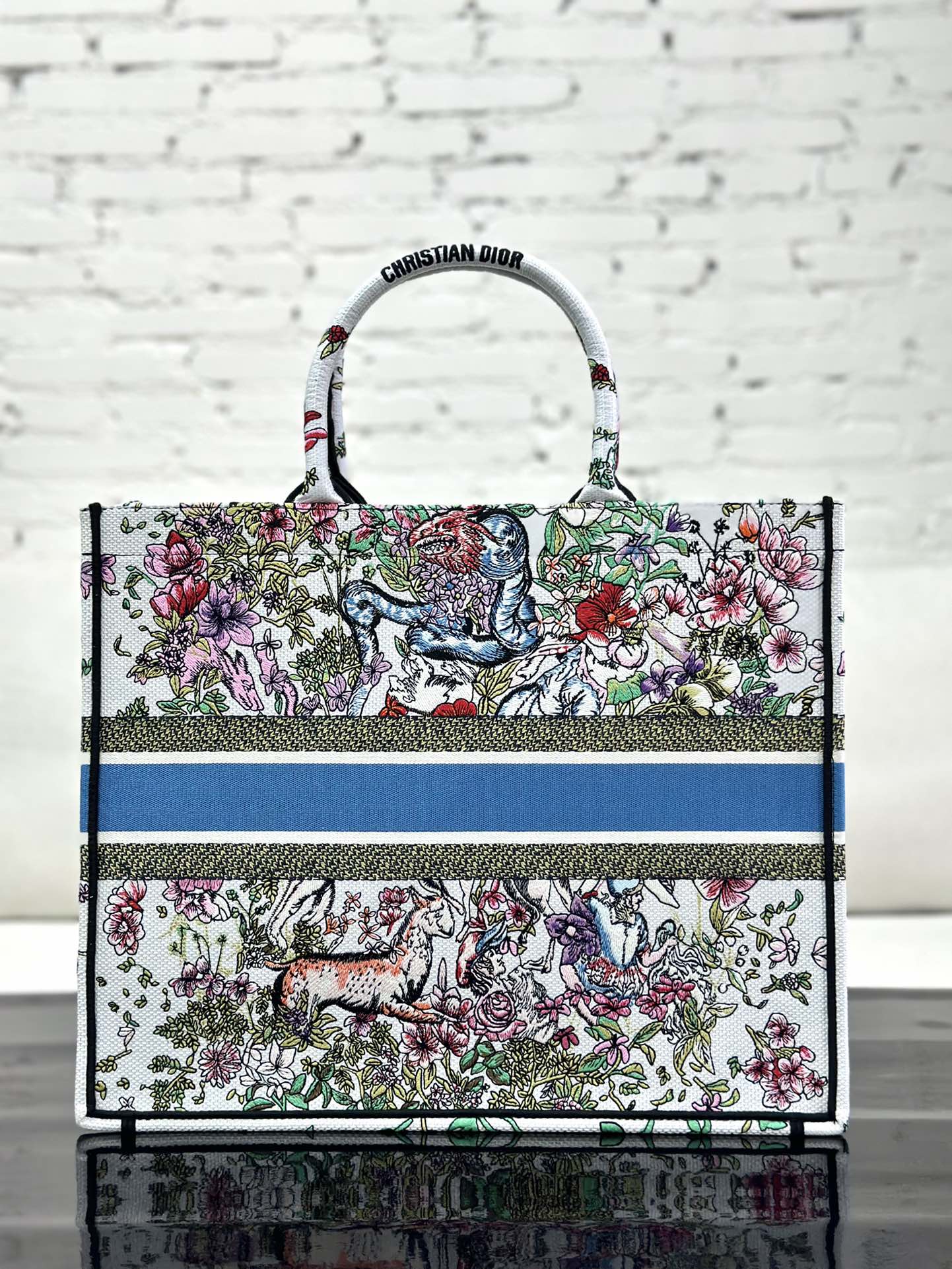 最高級ディオールスーパーコピー ディオールバッグコピー Dior Book Tote バッグ ラージ M1286ZTDT_M20I マルチカラー - 画像 (8)