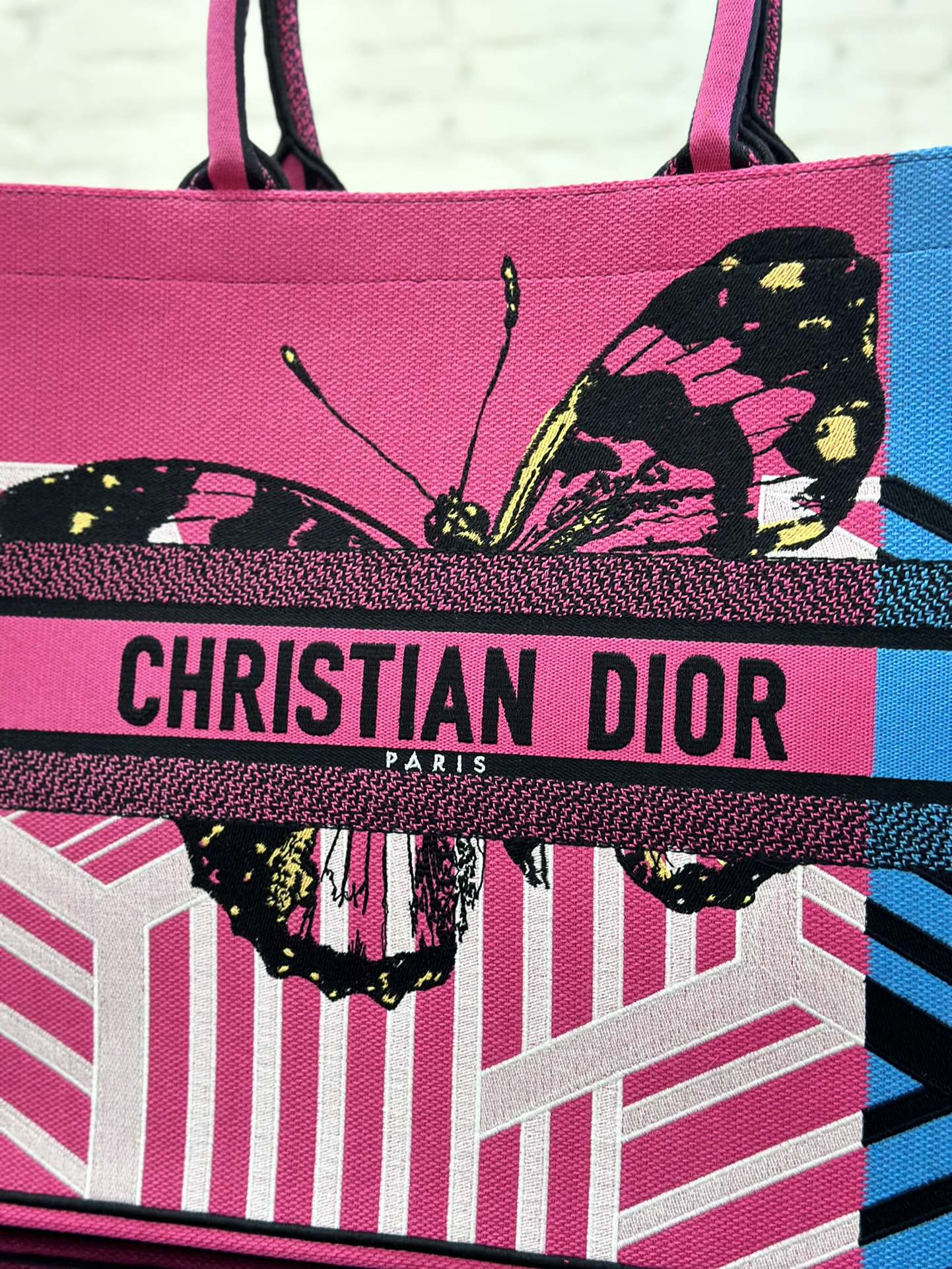 最高級ディオールスーパーコピー ディオールバッグコピー Dior Book Tote バッグ ラージ M1286ZTDT_M03I ディープピンクxブルー - 画像 (6)