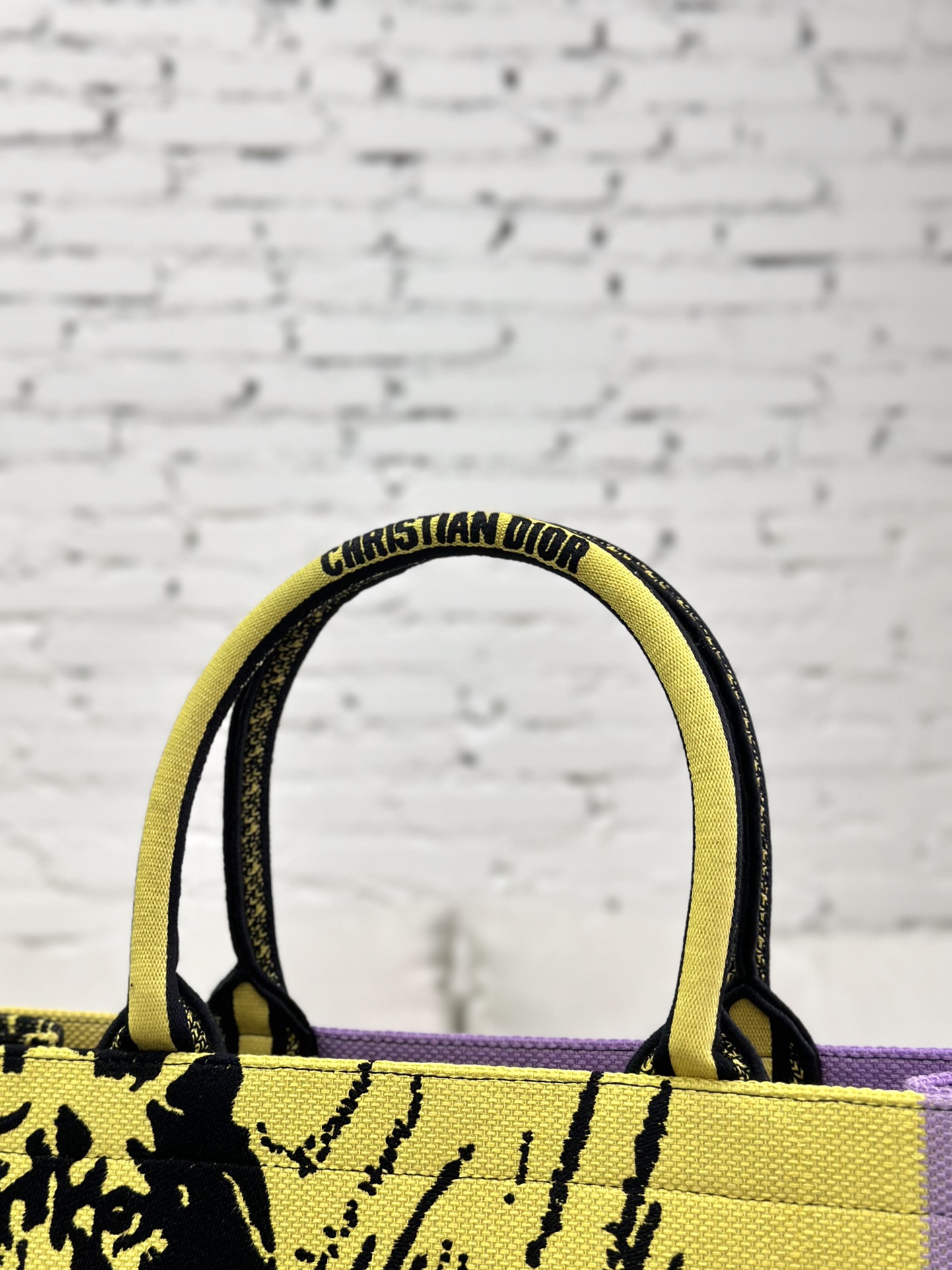 最高級ディオールスーパーコピー ディオールバッグコピー Dior Book Tote バッグ ラージ M1286ZTDT_M02I イエロー - 画像 (7)