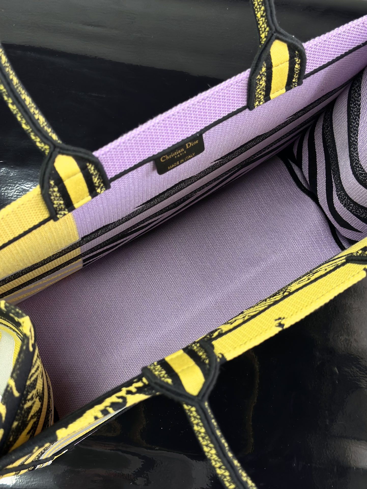 最高級ディオールスーパーコピー ディオールバッグコピー Dior Book Tote バッグ ラージ M1286ZTDT_M02I イエロー - 画像 (2)