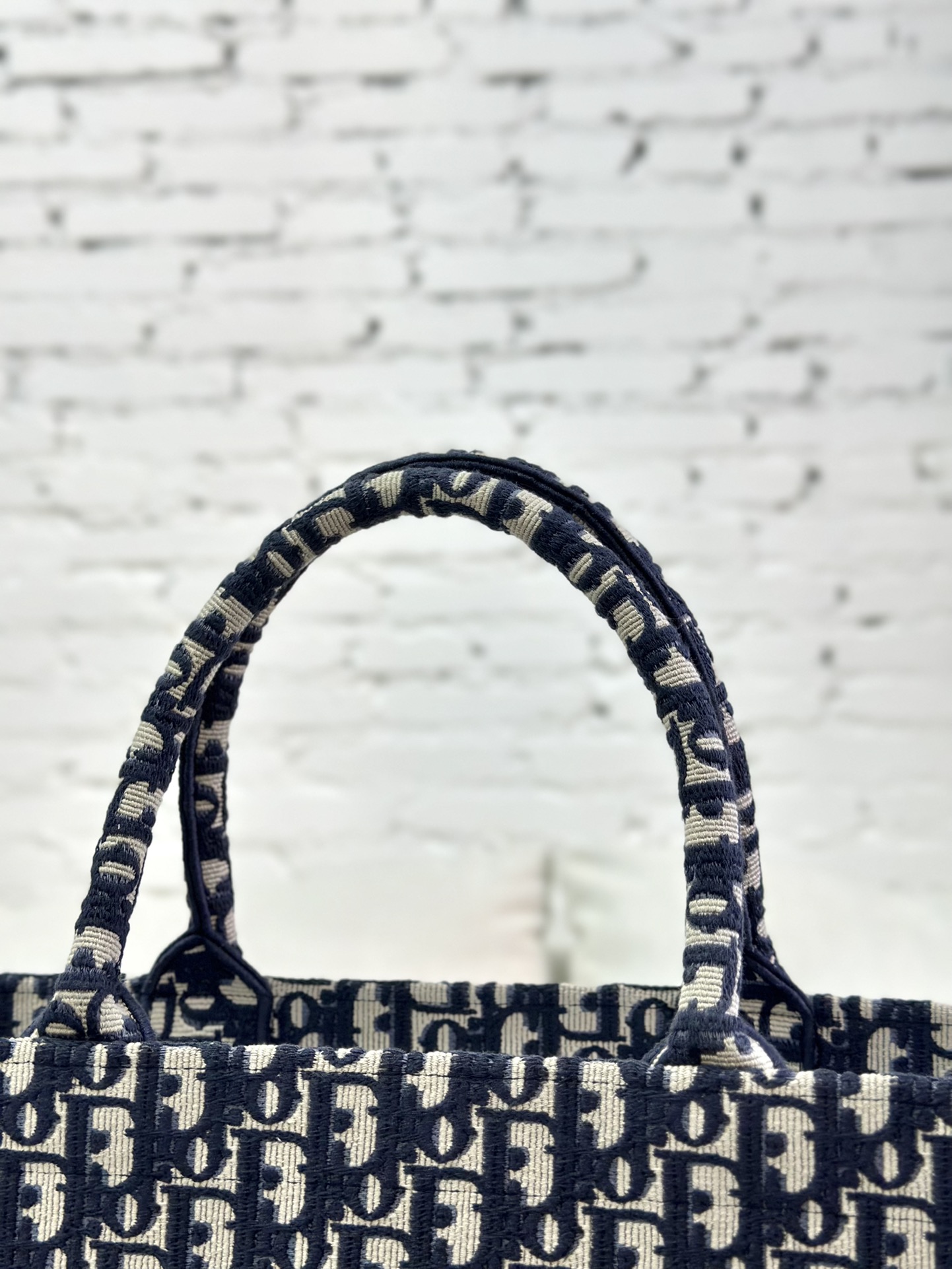 最高級ディオールスーパーコピー ディオールバッグコピー Dior Book Tote バッグ ラージ M1286ZRIW_M20I ブルー×ホワイト - 画像 (7)