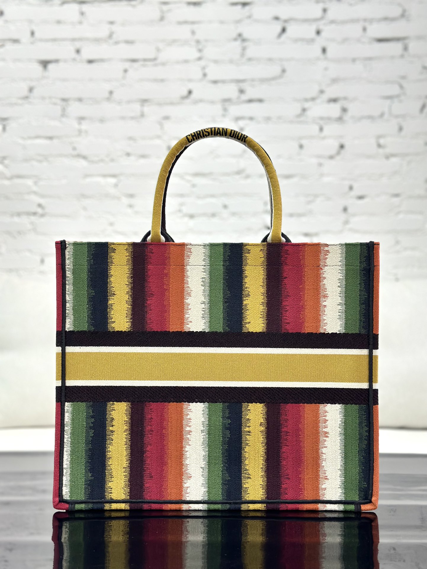 最高級ディオールスーパーコピー ディオールバッグコピー Dior Book Tote バッグ ラージ M1286ZRIW_M100 マルチカラー - 画像 (8)