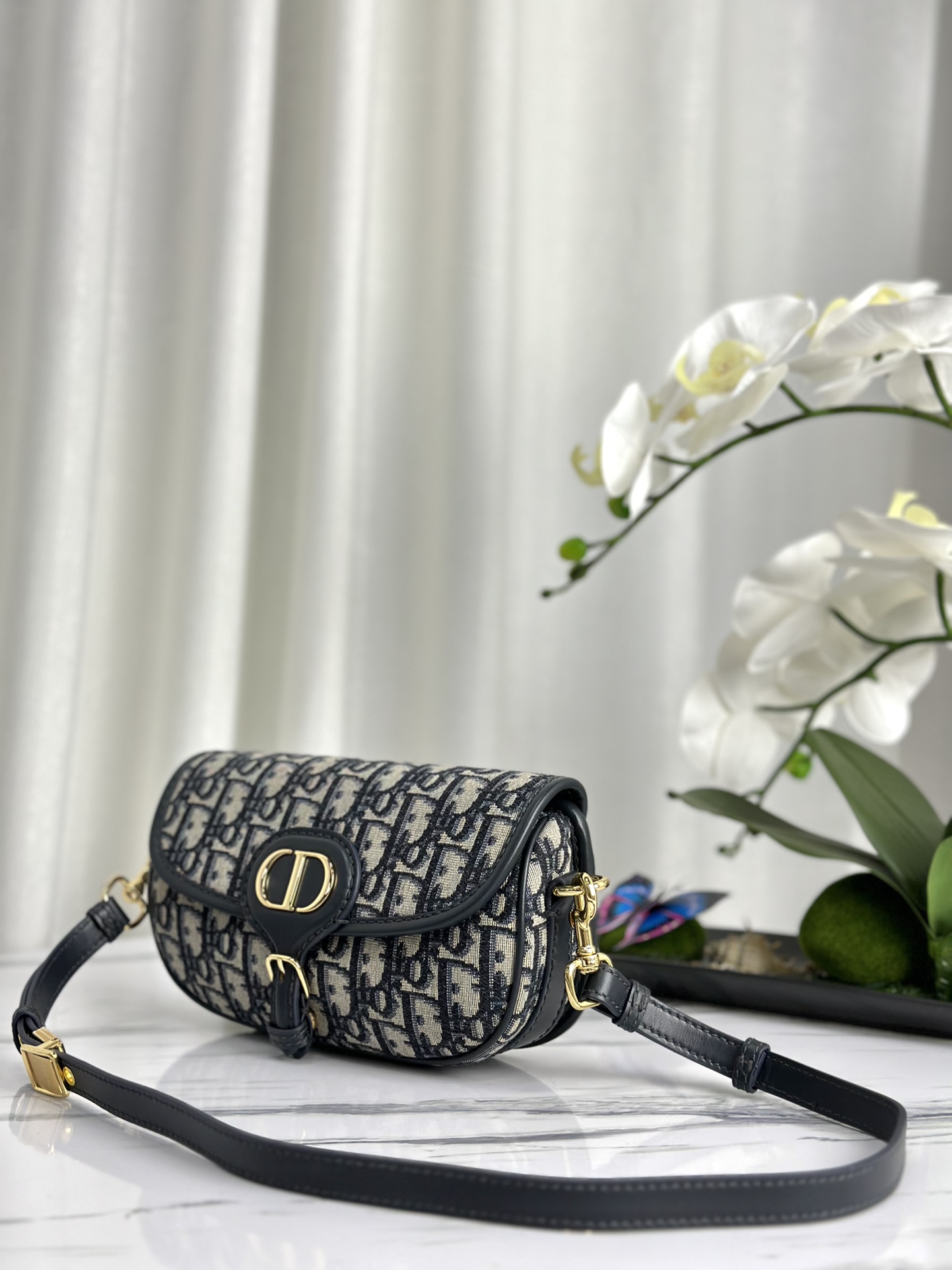 最高級ディオールスーパーコピー ディオールバッグコピー Dior Bobby East-West バッグ M9327UMOL_M928 ブルー ゴールド金具 - 画像 (9)
