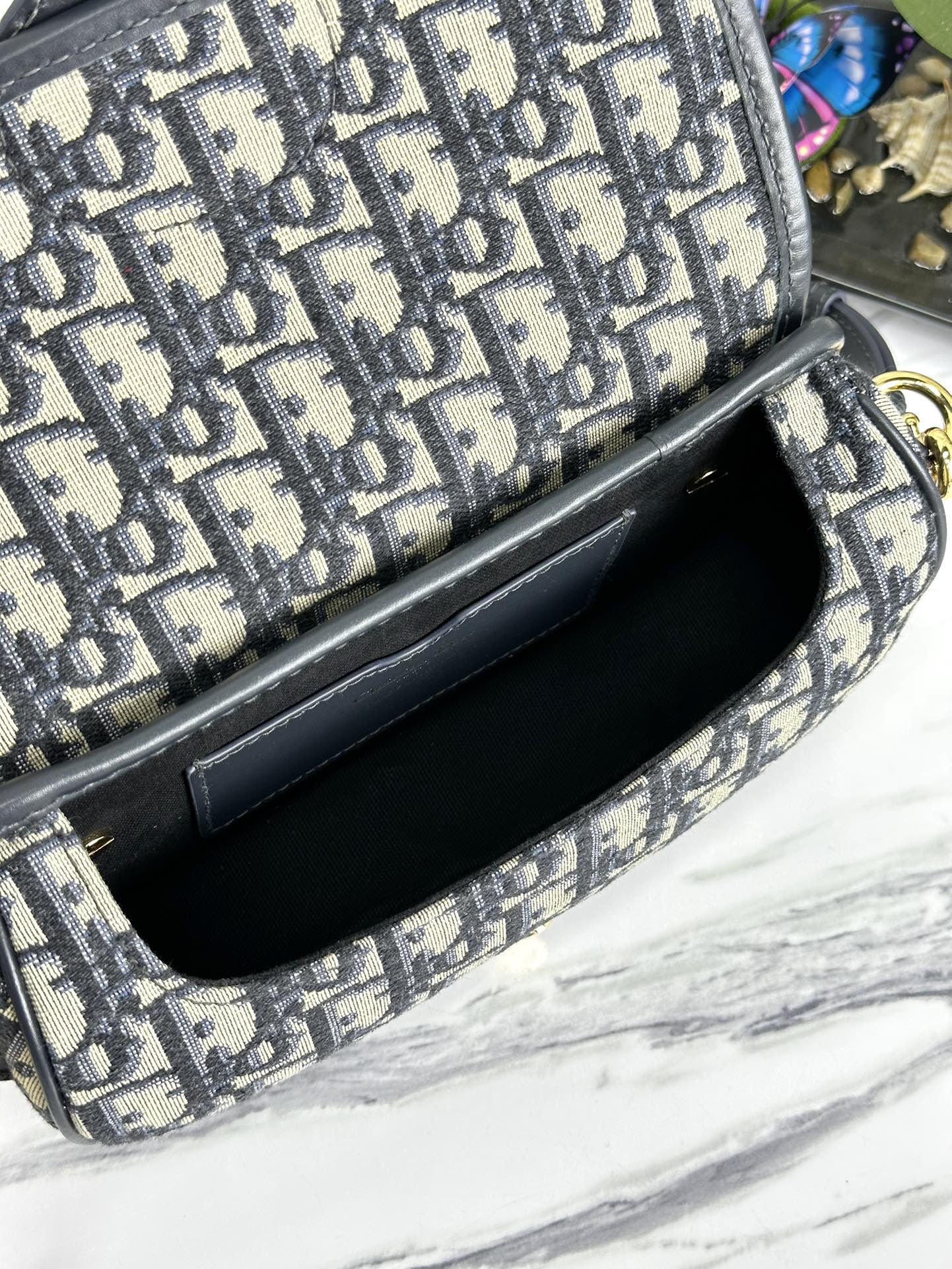 最高級ディオールスーパーコピー ディオールバッグコピー Dior Bobby East-West バッグ M9327UMOL_M928 ブルー ゴールド金具 - 画像 (2)