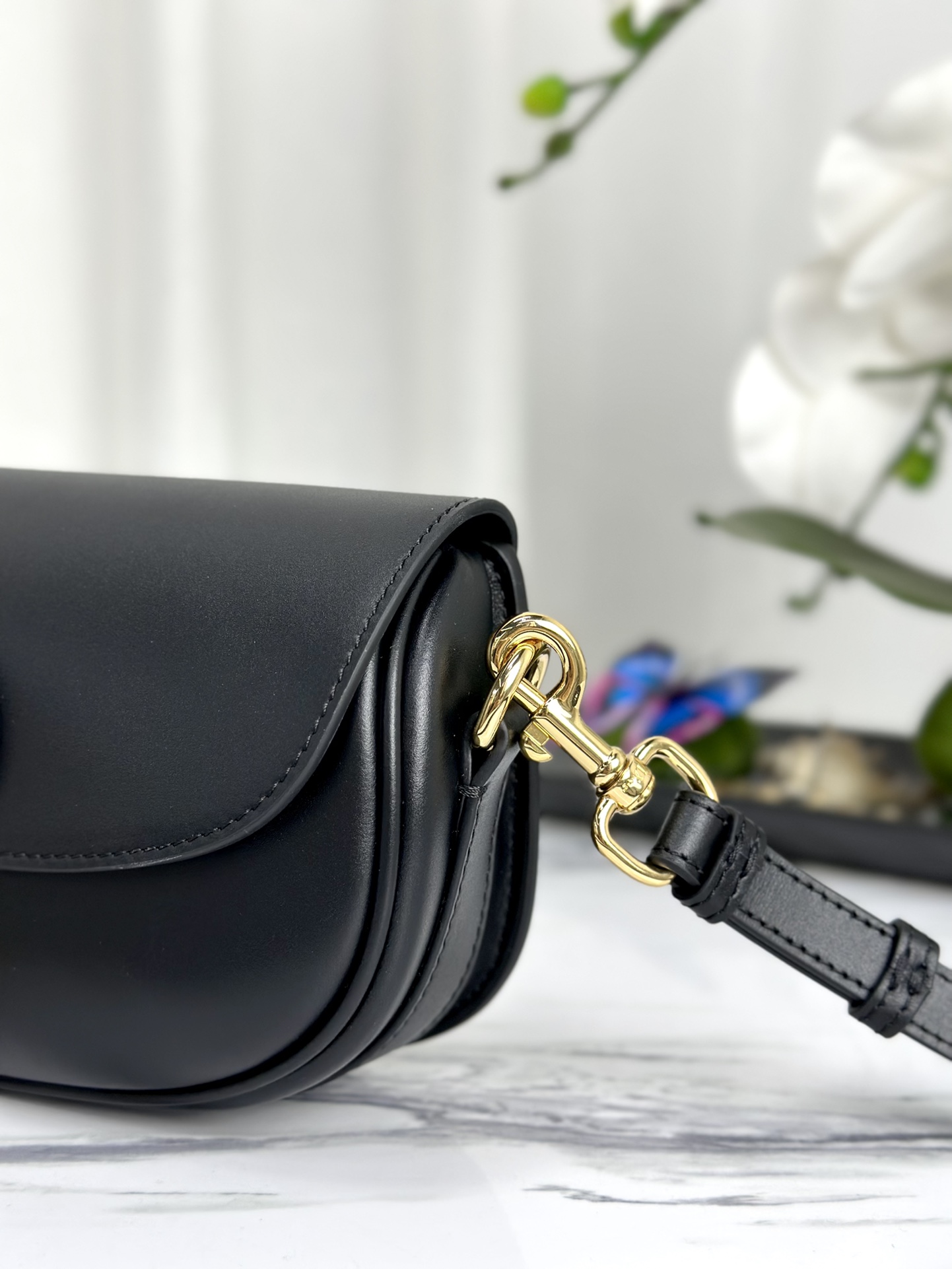 最高級ディオールスーパーコピー ディオールバッグコピー Dior Bobby East-West バッグ M9327UMOL_M900 黒 ブラック ゴールド金具 - 画像 (6)