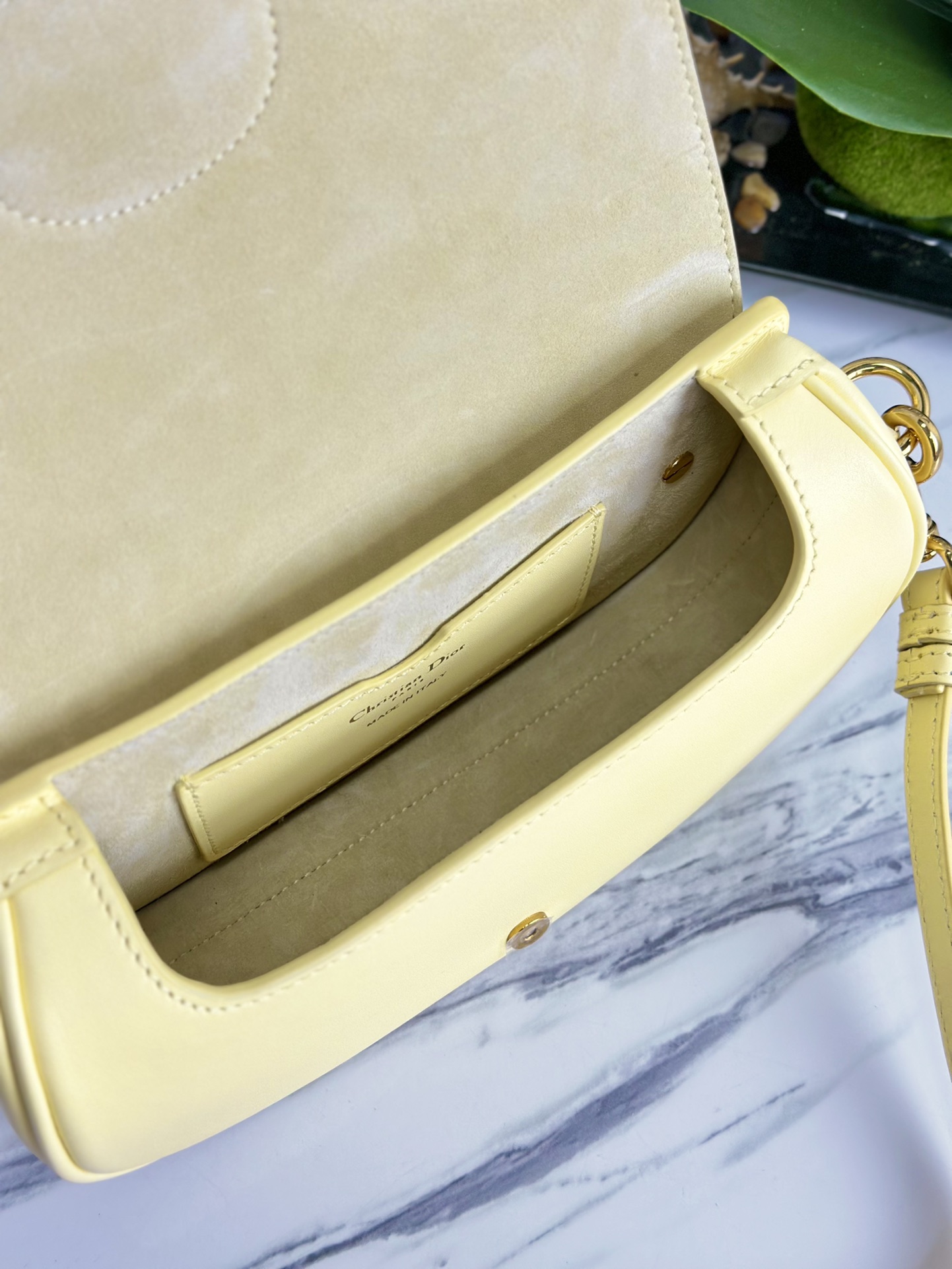 最高級ディオールスーパーコピー ディオールバッグコピー Dior Bobby East-West バッグ M9327UMOL_M02I イエロー ゴールド金具 - 画像 (2)