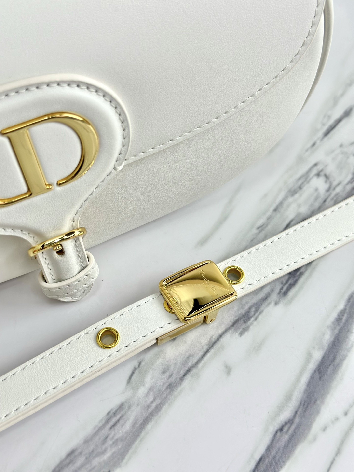最高級ディオールスーパーコピー ディオールバッグコピー Dior Bobby East-West バッグ M9327UMOL_M030 ホワイト ゴールド金具 - 画像 (3)