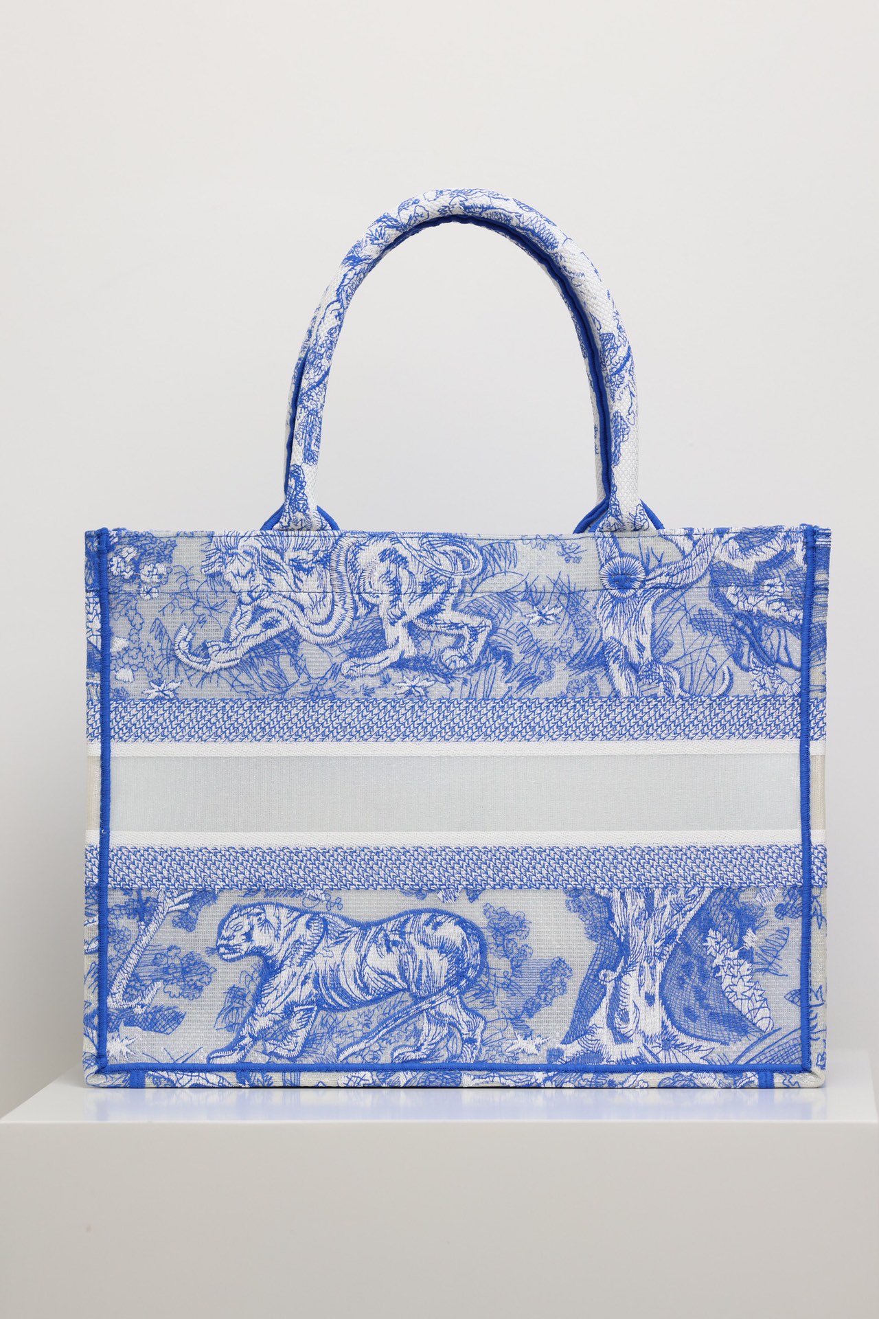 最高級ディオールスーパーコピー ディオールバッグコピー Dior Book Tote バッグ ミディアム M1296ZEGC_M23B ブルー - 画像 (8)