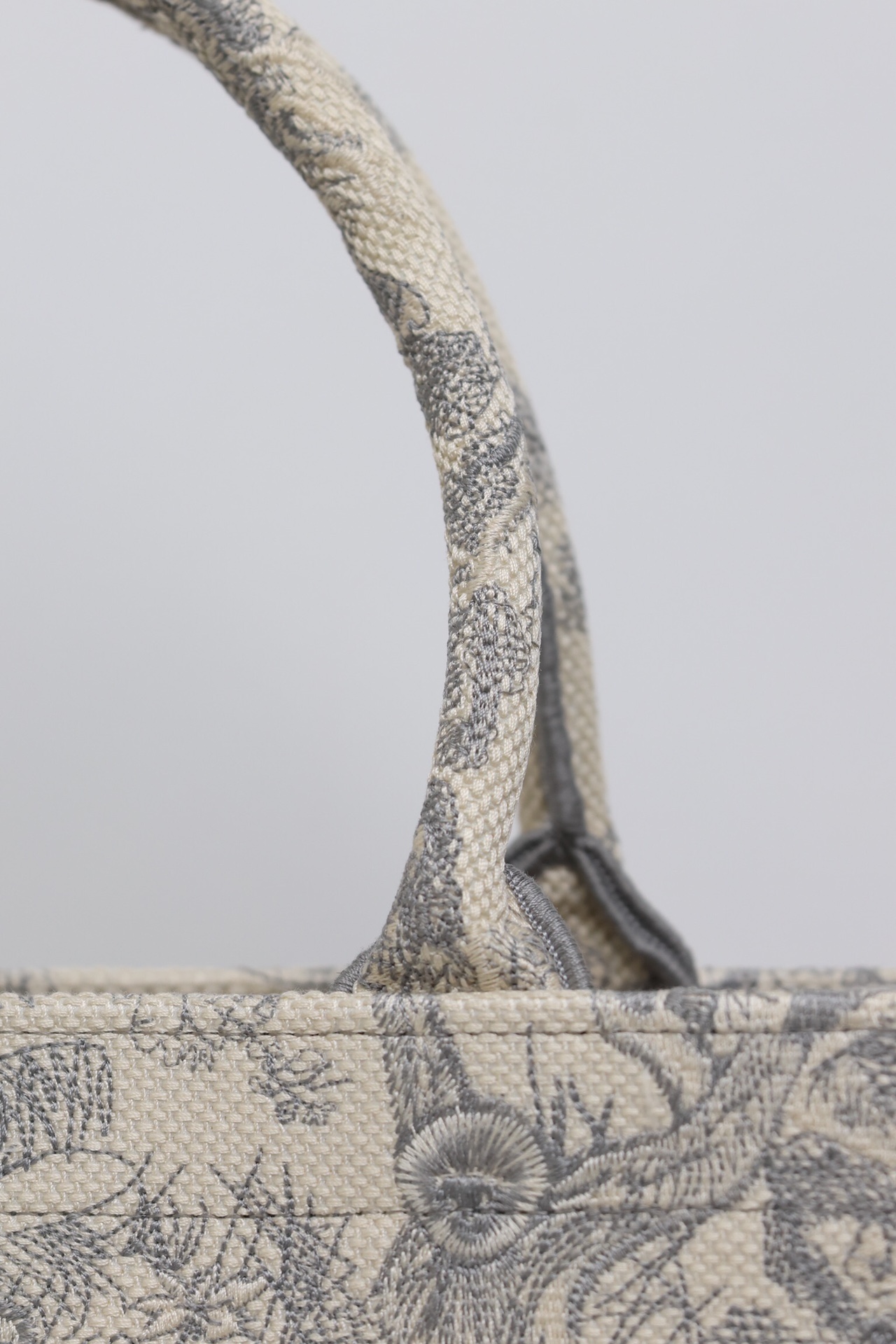 最高級ディオールスーパーコピー ディオールバッグコピー Dior Book Tote バッグ ミディアム M1296ZTDT_M20I ブルー×グレー - 画像 (6)