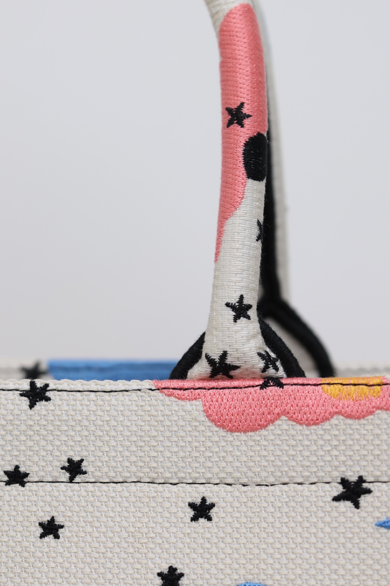 最高級ディオールスーパーコピー ディオールバッグコピー Dior Book Tote バッグ ミディアム M1296ZEBQ_M20E マルチカラー - 画像 (6)