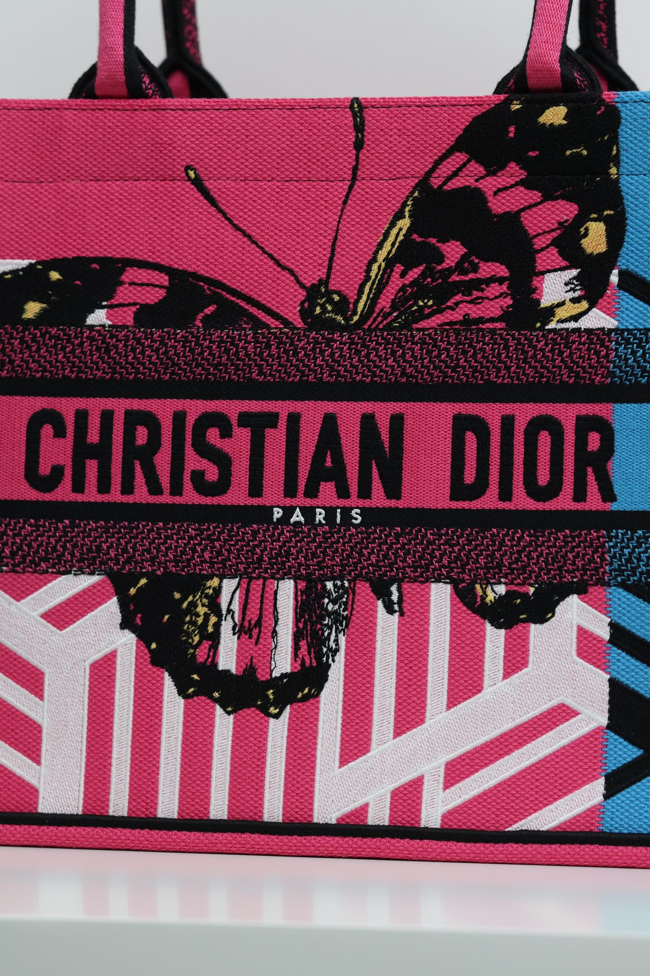 最高級ディオールスーパーコピー ディオールバッグコピー Dior Book Tote バッグ ミディアム M1296ZTDT_M03I ディープピンク - 画像 (7)