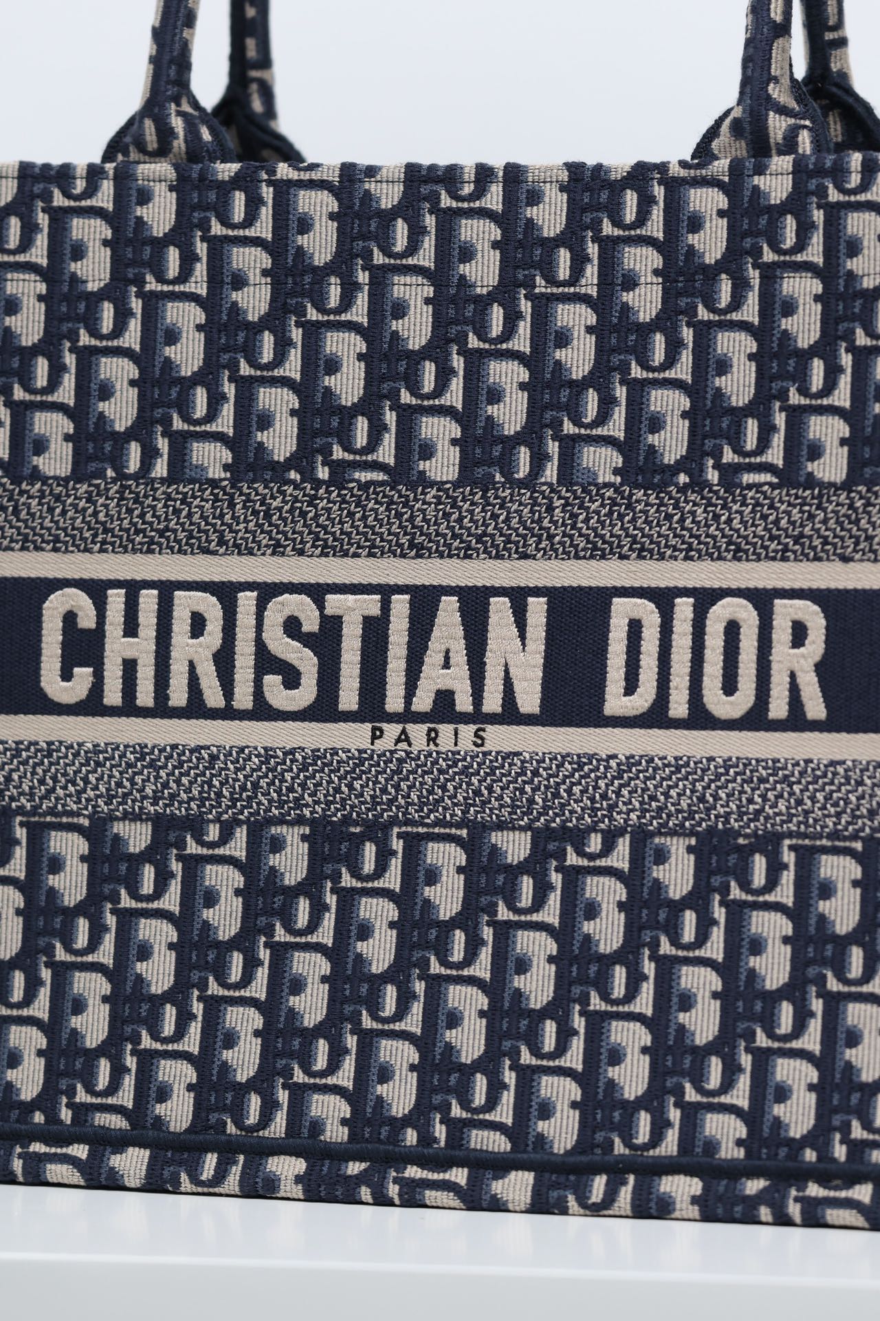 最高級ディオールスーパーコピー ディオールバッグコピー Dior Book Tote バッグ ミディアム M1296ZRIW_M828 ブルー×ホワイト - 画像 (7)