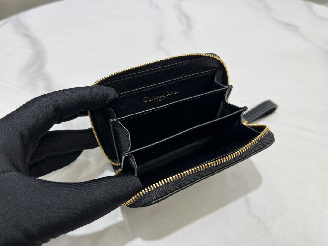 最高級ディオールスーパーコピー ディオール財布コピー Lady Dior Voyageur スモール ジップコインケース S0985ONMJ_M900 黒 ブラック - 画像 (3)