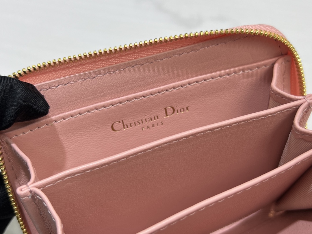 最高級ディオールスーパーコピー ディオール財布コピー Lady Dior Voyageur スモール ジップコインケース S0985ONMJ_M05N ピンク - 画像 (2)