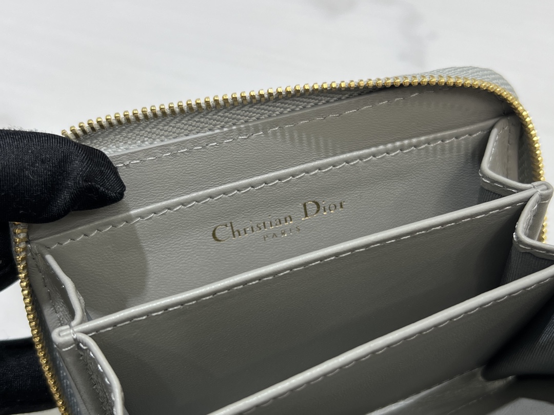 最高級ディオールスーパーコピー ディオール財布コピー Lady Dior Voyageur スモール ジップコインケース S0985ONMJ_M81B ストーングレー - 画像 (2)