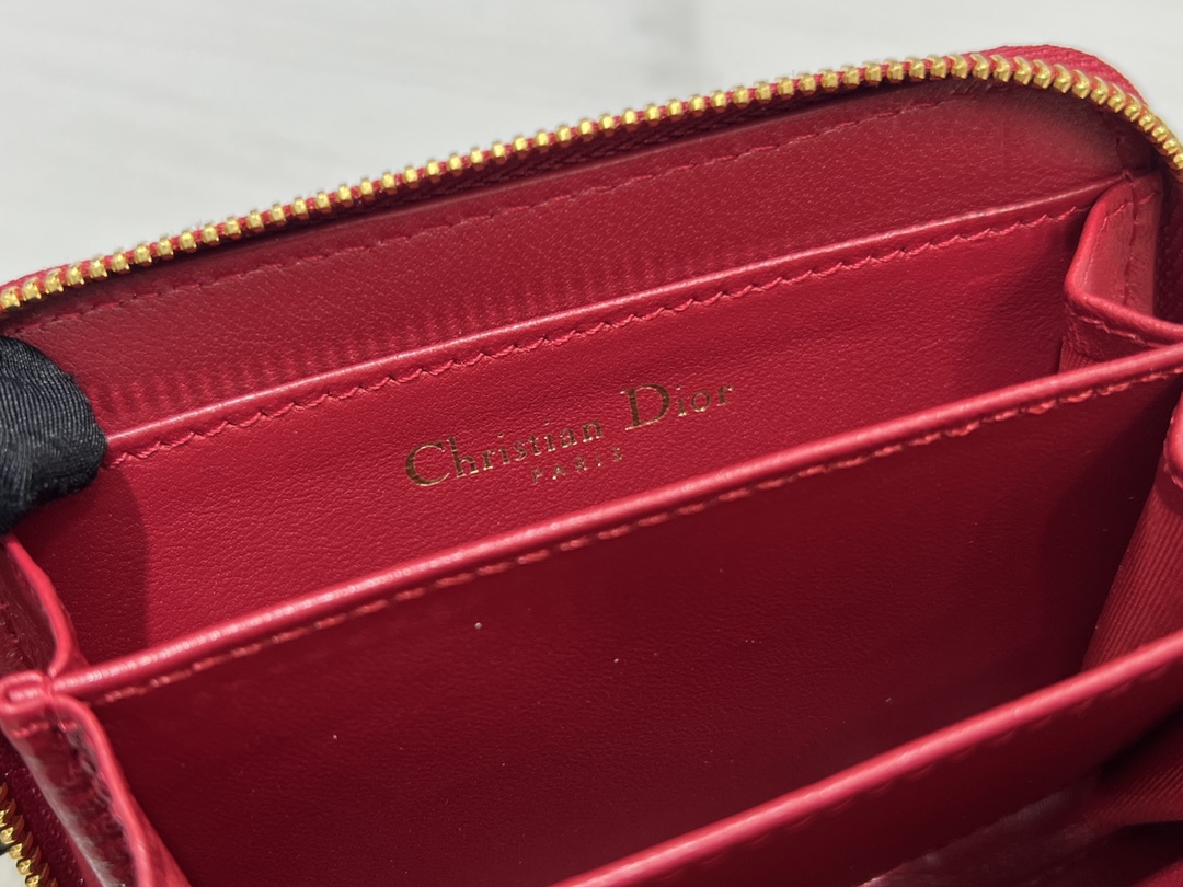 最高級ディオールスーパーコピー ディオール財布コピー Lady Dior Voyageur スモール ジップコインケース S0985ONMJ_M63R レッド - 画像 (2)