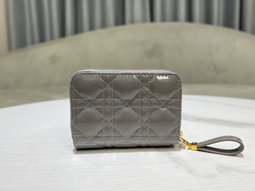 最高級ディオールスーパーコピー ディオール財布コピー Dior Caro Scarlet ウォレット S5032UWHC_M116 グレー - 画像 (8)