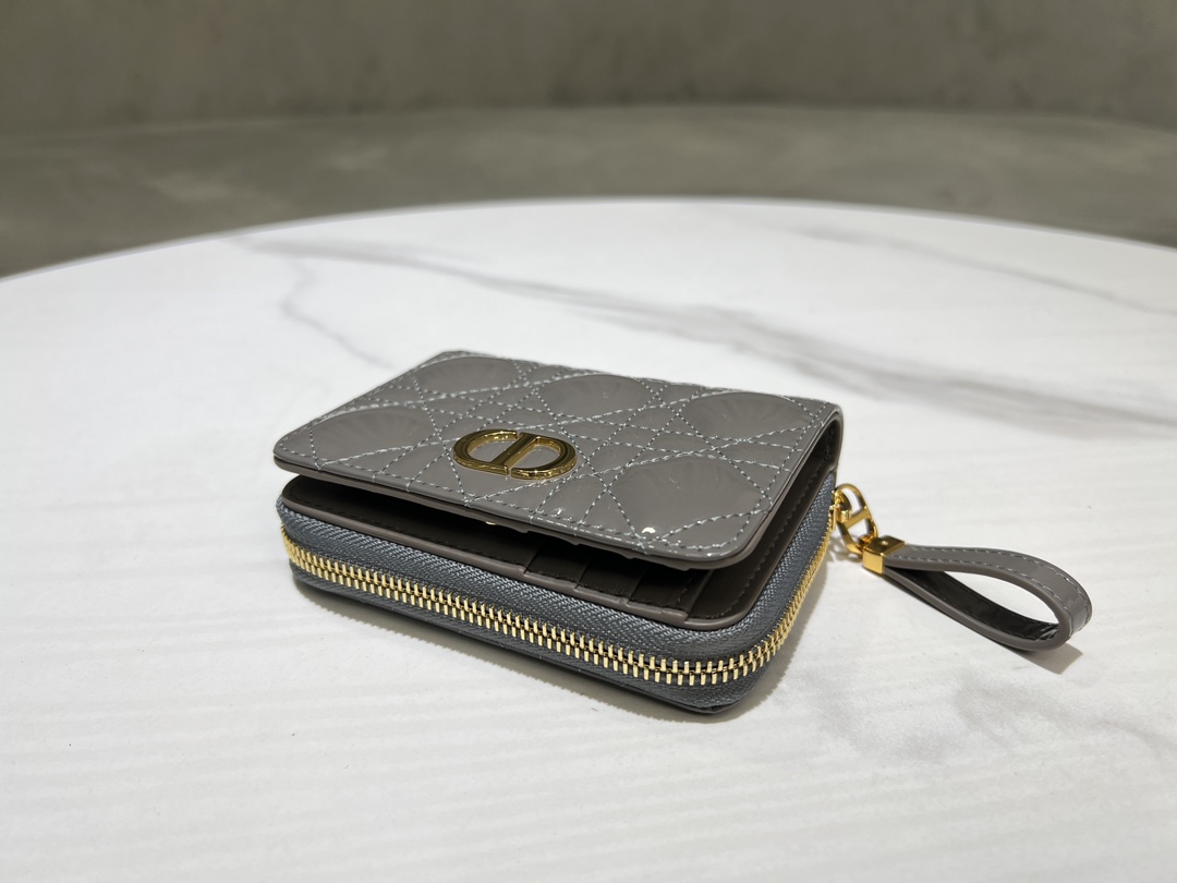 最高級ディオールスーパーコピー ディオール財布コピー Dior Caro Scarlet ウォレット S5032UWHC_M116 グレー - 画像 (7)