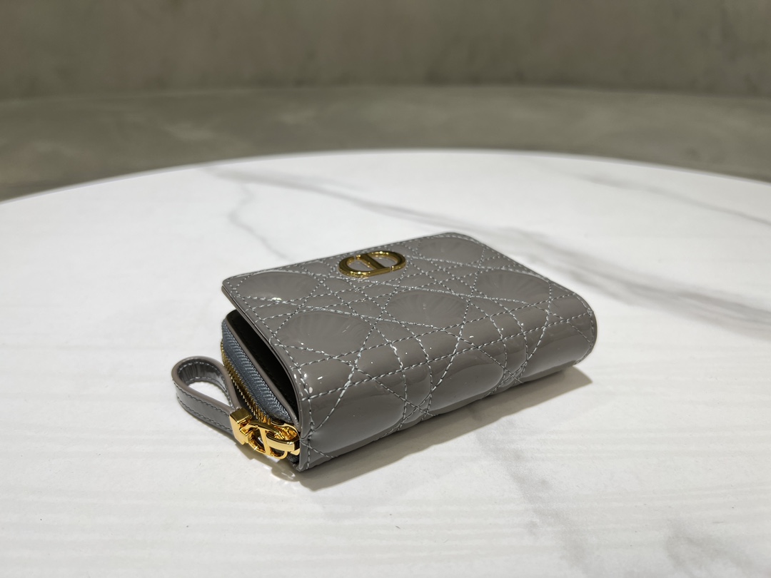 最高級ディオールスーパーコピー ディオール財布コピー Dior Caro Scarlet ウォレット S5032UWHC_M116 グレー - 画像 (6)