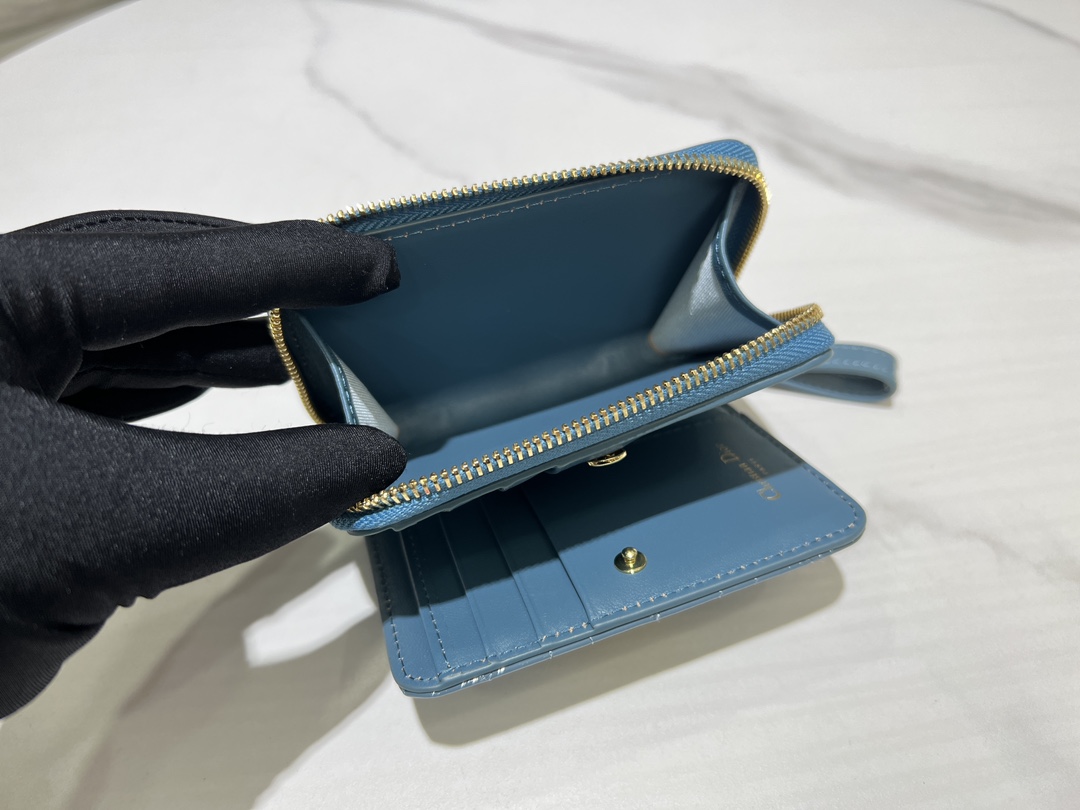 最高級ディオールスーパーコピー ディオール財布コピー Dior Caro Scarlet ウォレット S5032UWHC_M81B ストーングレー - 画像 (4)