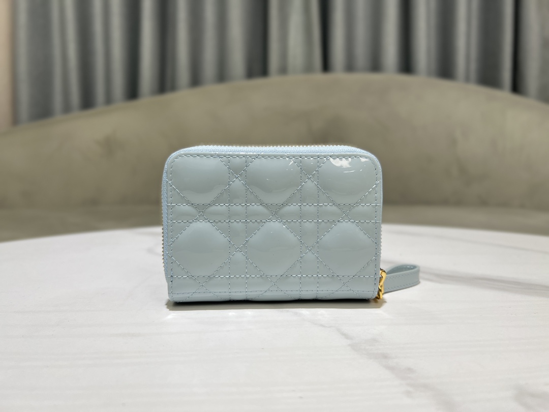 最高級ディオールスーパーコピー ディオール財布コピー Dior Caro Scarlet ウォレット S5032UWHC_M259 セレスティアルブルー - 画像 (8)