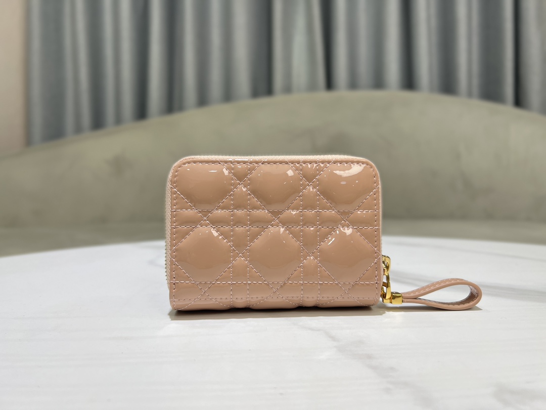 最高級ディオールスーパーコピー ディオール財布コピー Dior Caro Scarlet ウォレット S5032UWHC_M51U ピンクベージュ系 - 画像 (8)