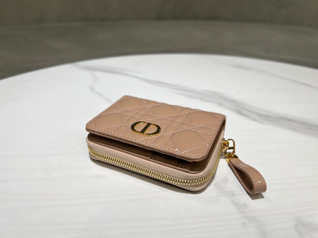 最高級ディオールスーパーコピー ディオール財布コピー Dior Caro Scarlet ウォレット S5032UWHC_M51U ピンクベージュ系 - 画像 (5)