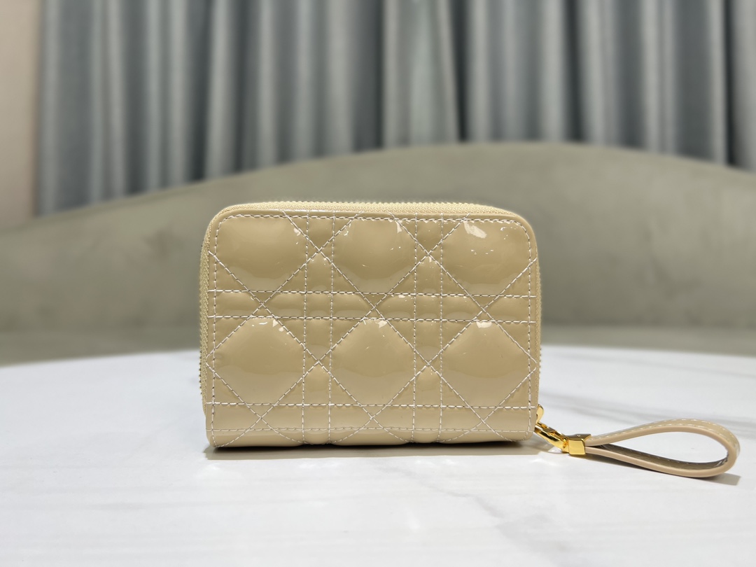 最高級ディオールスーパーコピー ディオール財布コピー Dior Caro Scarlet ウォレット S5032UWHC_M918 ベージュ - 画像 (9)