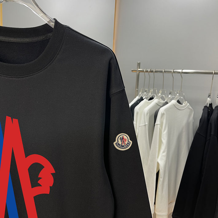 最高級モンクレールスーパーコピー モンクレールスウェットシャツコピー MONCLER 服 スウェットシャツ 2024秋冬新作 ブラック 202409004 コットン 100% - 画像 (5)