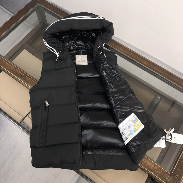 最高級モンクレールスーパーコピー モンクレールダウンジャケットコピー CARDAMINEベスト ブラック J20911A0020654A81999 - 画像 (4)