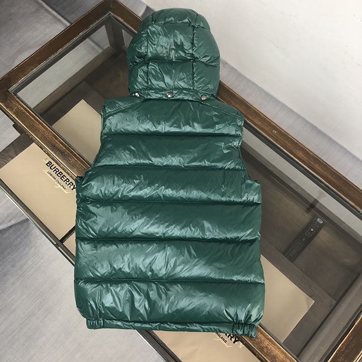 最高級モンクレールスーパーコピー モンクレールダウンジャケットコピー CARDAMINEベスト グリーン H20911A000966895086U - 画像 (2)