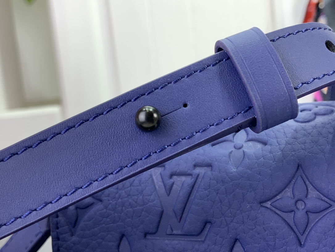 ルイヴィトン ショルダーバッグ 新作 Louis Vuitton スティーマー・ウェアラブル ウォレット サファイア M11522 牛革 ブラック金具 - 画像 (6)