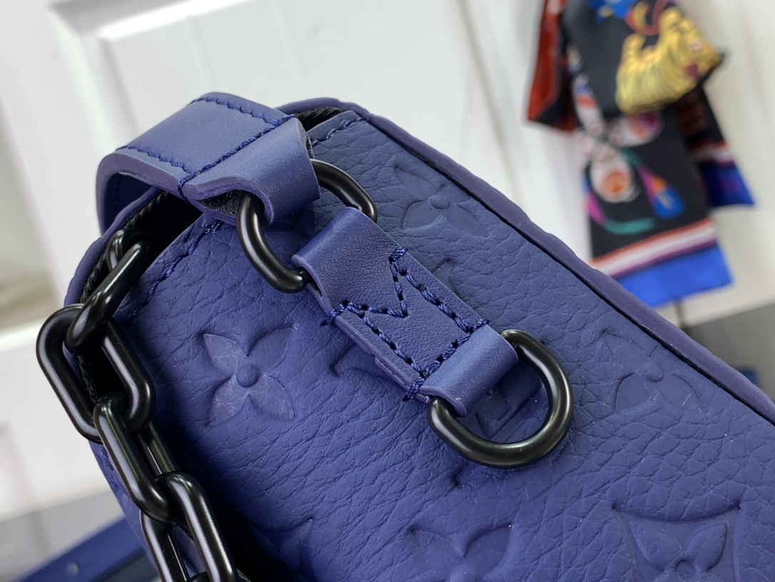 ルイヴィトン ショルダーバッグ 新作 Louis Vuitton スティーマー・ウェアラブル ウォレット サファイア M11522 牛革 ブラック金具 - 画像 (5)