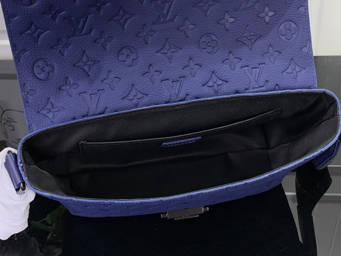 ルイヴィトン メッセンジャーバッグ 新作 Louis Vuitton Sケープ・メッセンジャー サファイア M11692 牛革 ブラック金具 - 画像 (3)