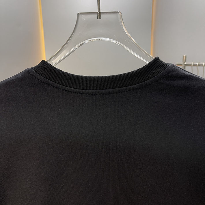 最高級モンクレールスーパーコピー モンクレールスウェットシャツコピー MONCLER 服 スウェットシャツ 2024秋冬新作 ブラック J20918G00016899V4999 コットン 100% - 画像 (4)